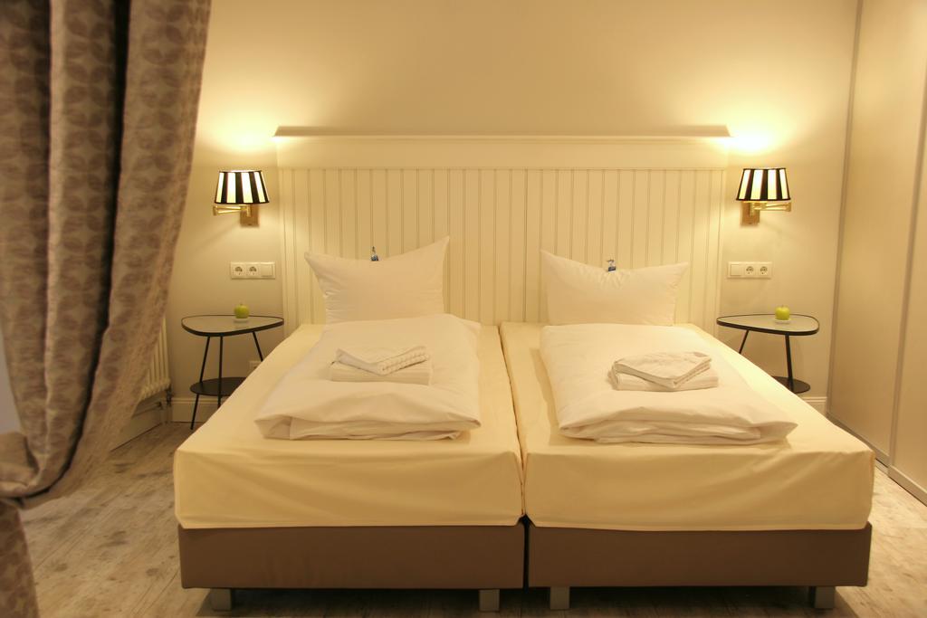 Hotel Verdi Rostock Exterior photo
