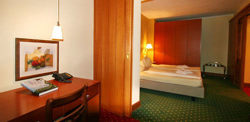 Hotel Verdi Rostock Exterior photo
